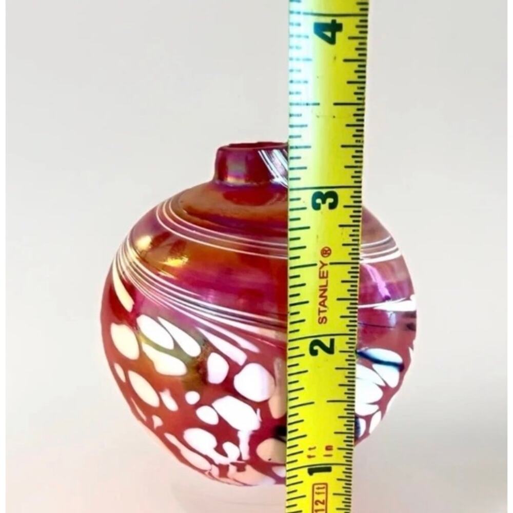 Signed Vintage 2003 Robert Eickholt Studio Art Glass Vase Iridescent Pink 3.25" - Picture 5 of 5